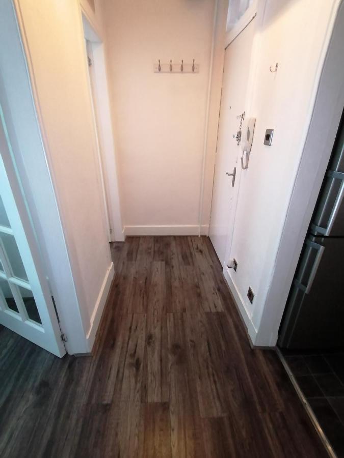 Entire Fabulous 2Bedroom First Floor Flat Located Within Close Proximity To City Centre & University Of Aberdeen With Private Parking Екстер'єр фото