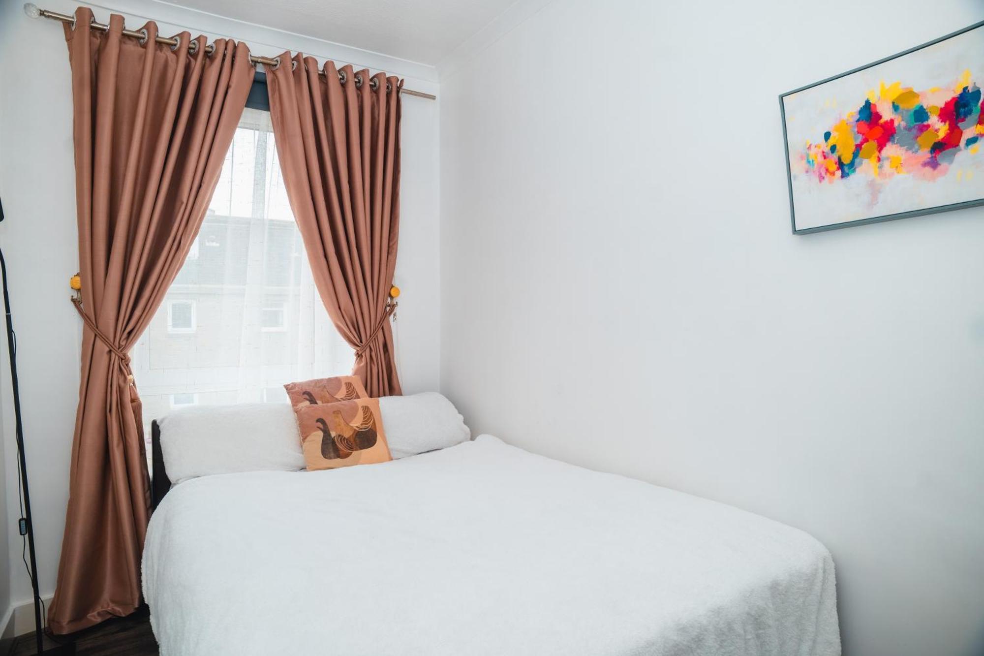 Entire Fabulous 2Bedroom First Floor Flat Located Within Close Proximity To City Centre & University Of Aberdeen With Private Parking Екстер'єр фото